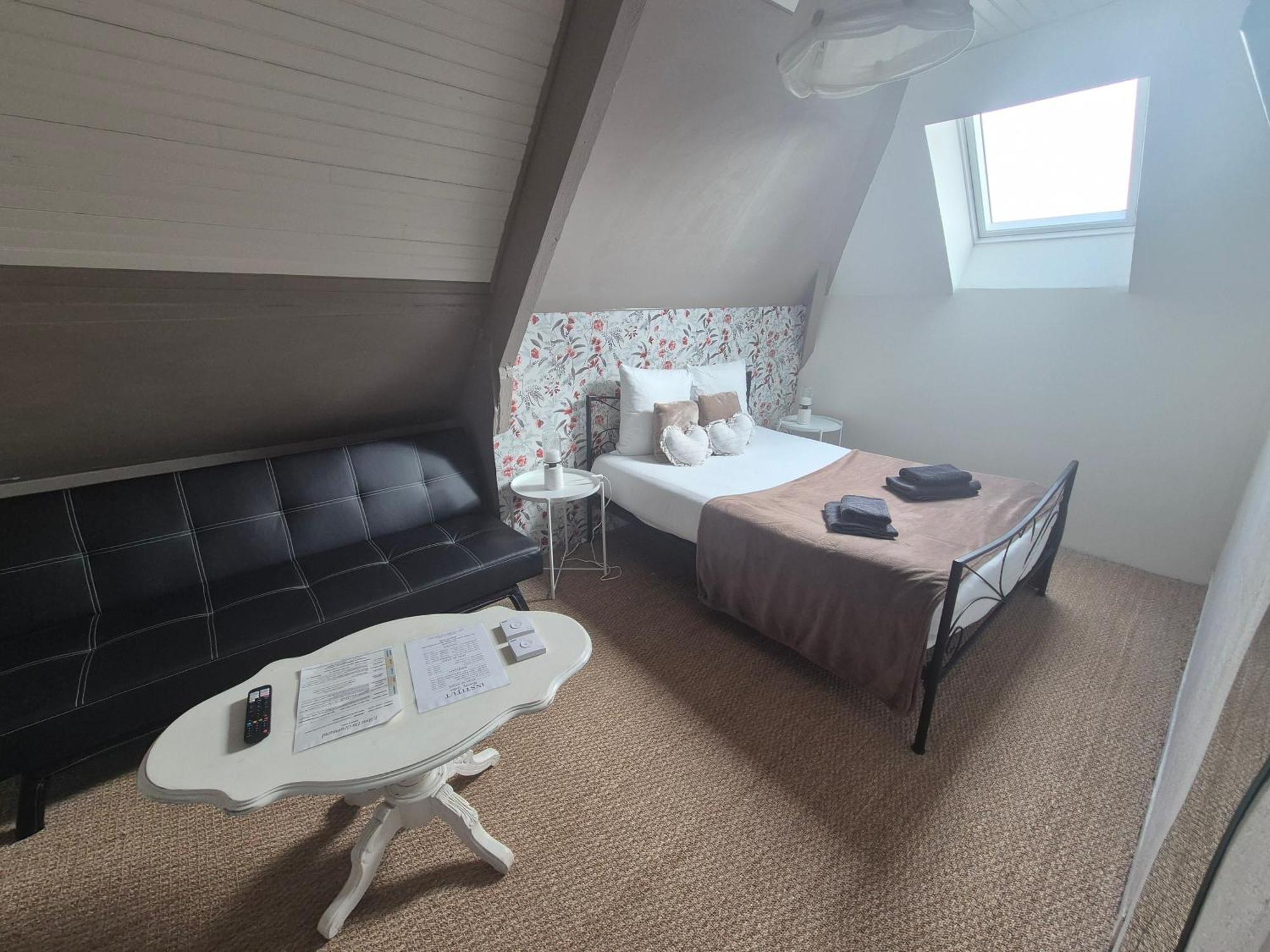L'Ame Du Gourmand Hotel Pontorson Ngoại thất bức ảnh