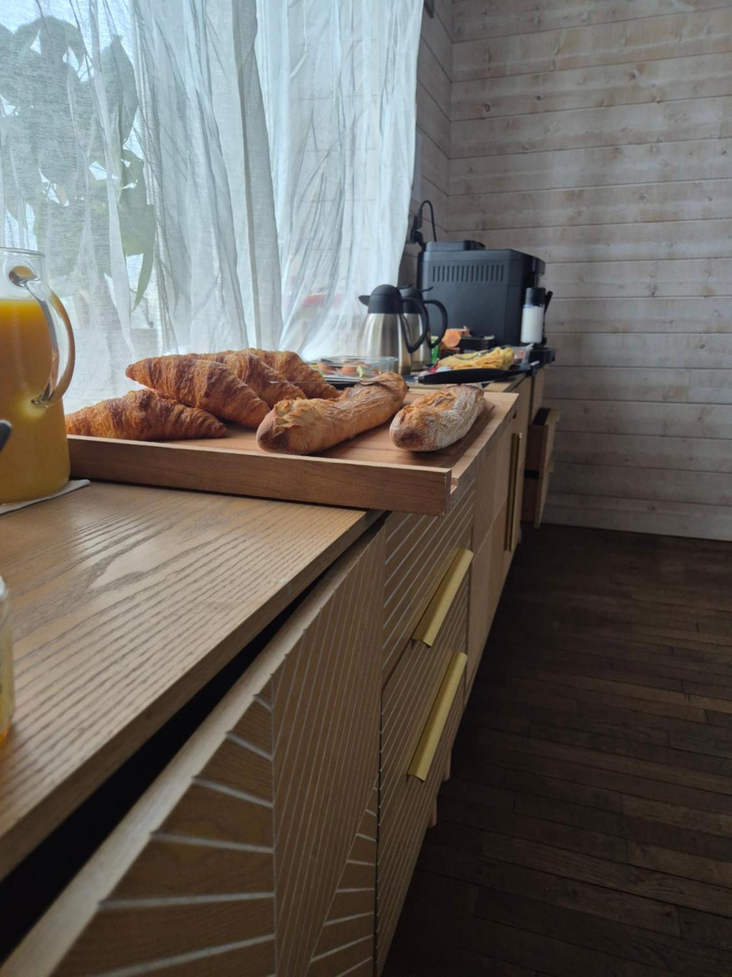 L'Ame Du Gourmand Hotel Pontorson Ngoại thất bức ảnh