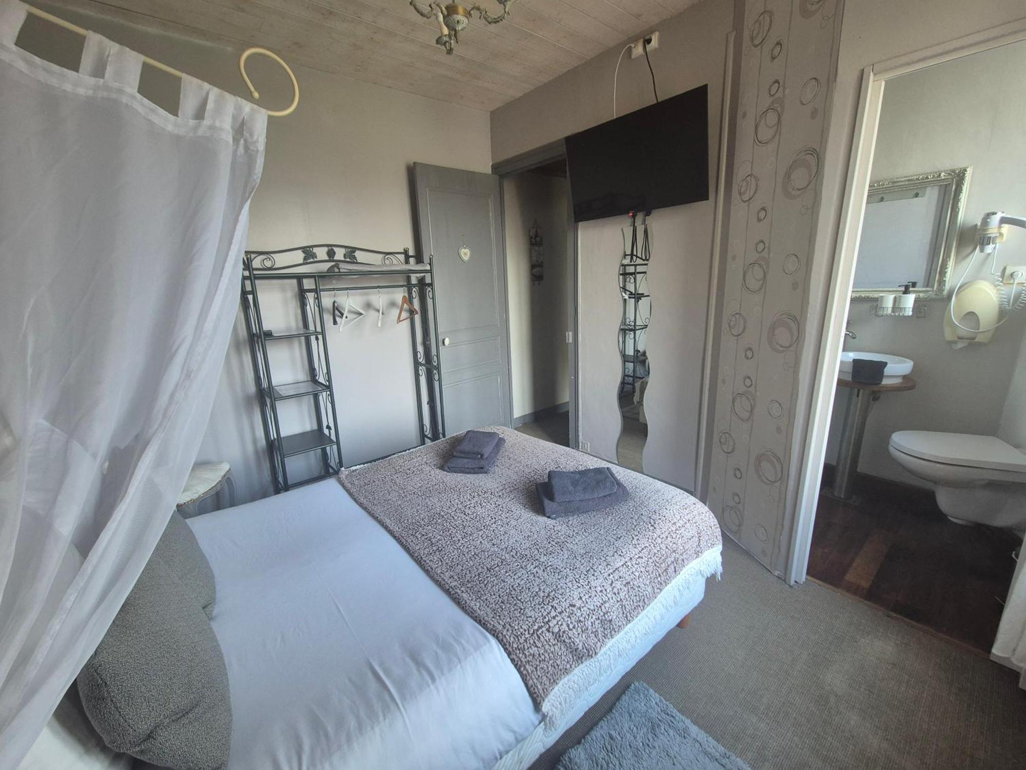 L'Ame Du Gourmand Hotel Pontorson Ngoại thất bức ảnh